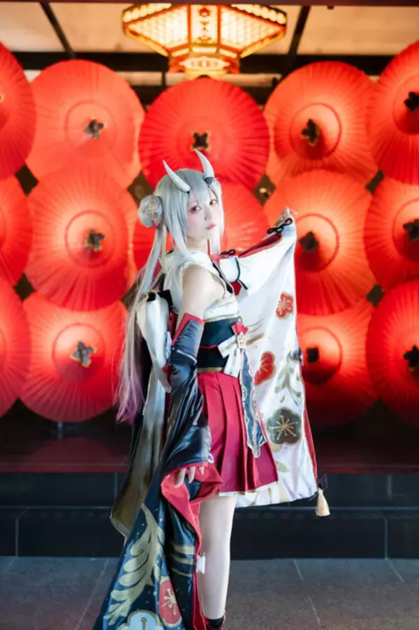 「【コスプレ】12月13日は「ホロライブ」百鬼あやめ誕生日！ミニ丈の和服からアイドル衣装まで“かわ余”レイヤーまとめ【写真45枚】」の画像