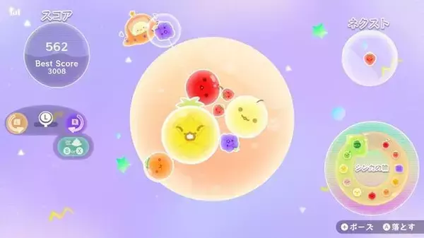「『スイカゲーム ぷらねっと』スイカ作り、舞台は宇宙へ！ 円形ステージに変化し理不尽なゲームオーバーが軽減。フィーバータイムやマルチプレイも登場し、さらにシンカした遊び体験に【先行プレイレポ】」の画像