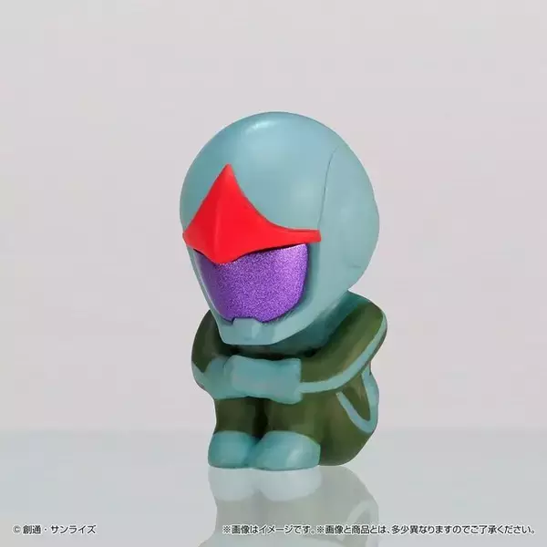 「アムロ、シャアたちの哀愁漂う体育座り…ガシャポン「機動戦士ガンダム まちぼうけ」に「ノーマルスーツの場合」が新登場！」の画像