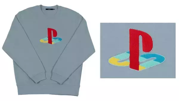 「初代プレステや『ASTRO BOT』新作グッズがどれも素敵！遊び心あるデザインのアパレルやポーチなど、普段使いできるラインナップ」の画像