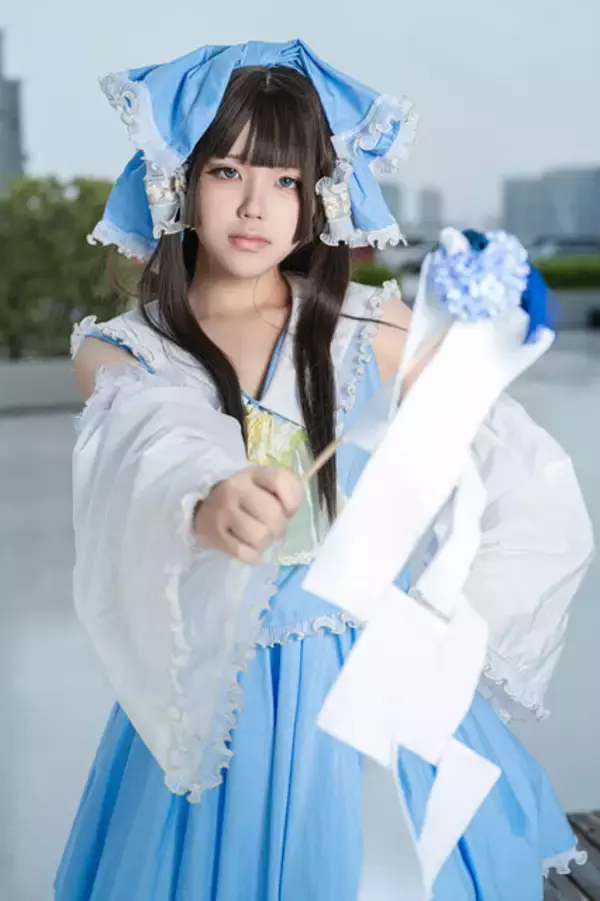 「【コスプレ】東方Projectの人気キャラが例大祭に集結！咲夜にフランなどポージングも本物すぎる美女レイヤー7選【写真30枚】」の画像