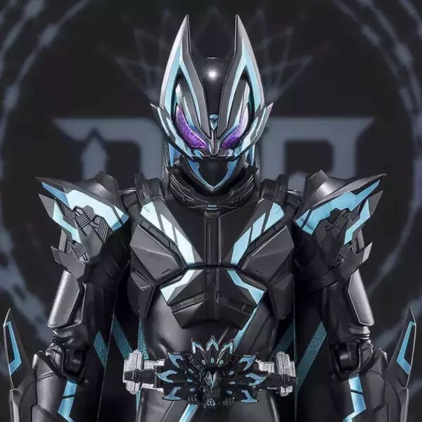 “二刀流”を楽しめる！「仮面ライダーXギーツ」アクションフィギュアがCTM先行抽選販売ー漆黒ボディにメタリックブルーのラインが美しい
