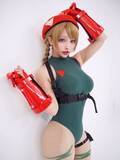 「【コスプレ】『ストリートファイター』キャミィの二次元ボディを完全再現！鍛え上げられた美尻＆太もものラインが極まってる【写真13枚】」の画像11