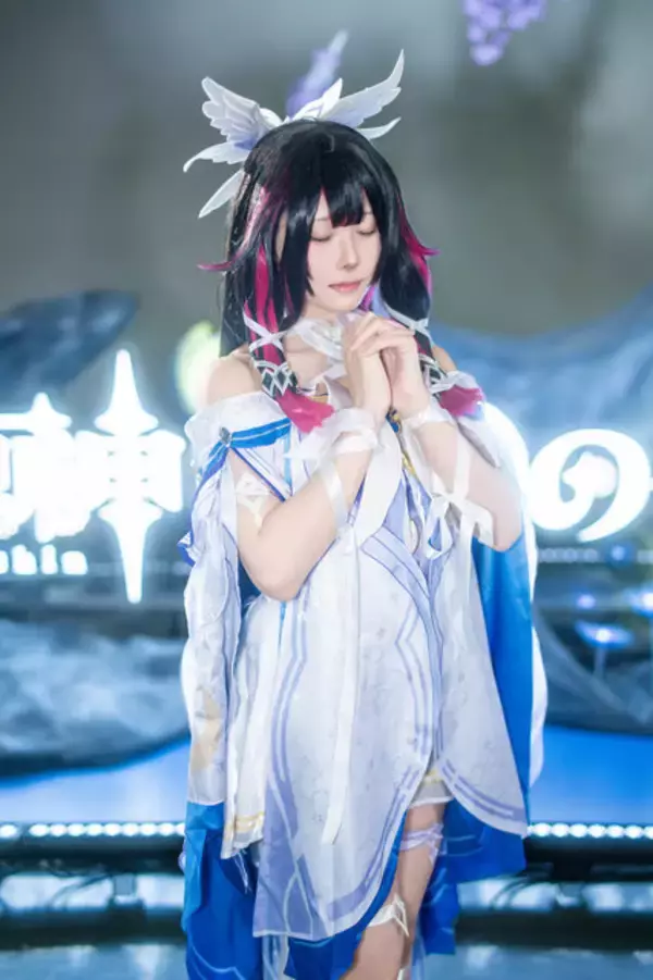 「【コスプレ】ゲームから飛び出したような絶世の美女たちが降臨！東京タワーにて開催中の『原神』スペシャルイベントが見応え抜群だった【写真41枚】」の画像