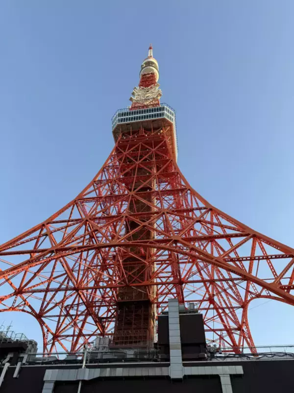 「【コスプレ】ゲームから飛び出したような絶世の美女たちが降臨！東京タワーにて開催中の『原神』スペシャルイベントが見応え抜群だった【写真41枚】」の画像