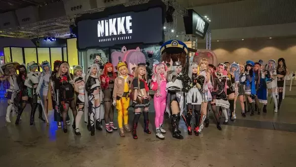 「『NIKKE』美女コスプレイヤー、総勢27名！大盛り上がりだった「ニコニコ超会議2023」を振り返る」の画像