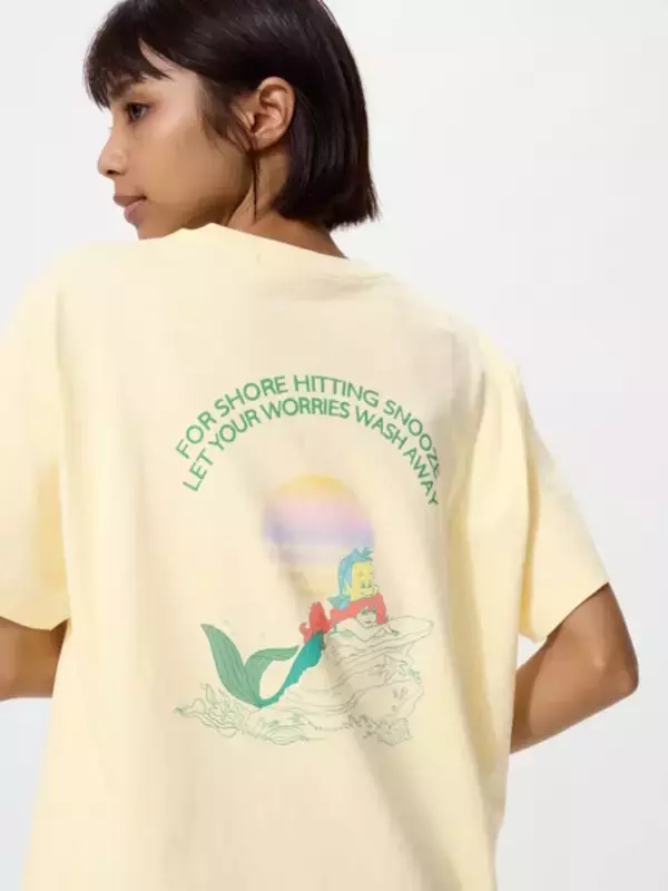 「ユニクロから「ディズニー」のUTコレクション新発売！ラフな格好のミッキー、夕日を背景にしたアリエルなど豊富なデザイン」の画像