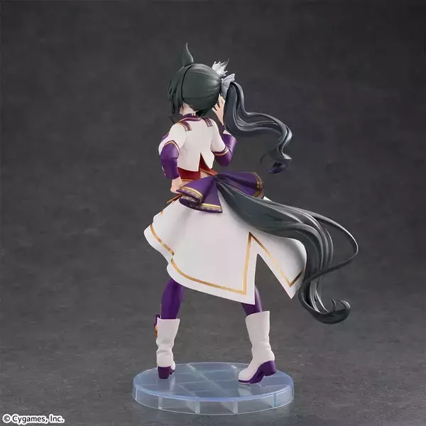 「『ウマ娘』並べて飾りたい！共通衣装の「サトノダイヤモンド」「 サトノクラウン」プライズフィギュアが2月12日より順次展開」の画像