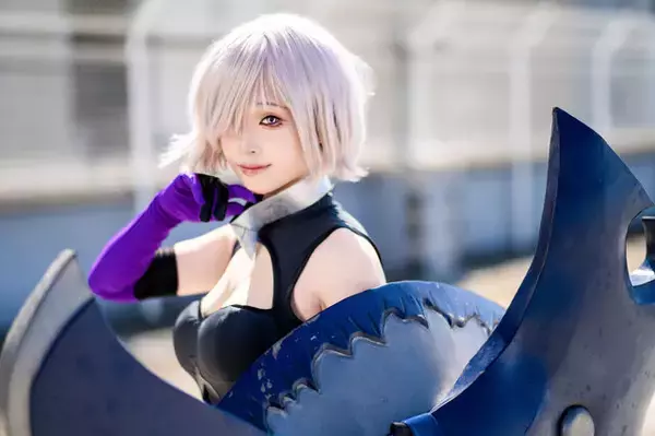 「【コスプレ】『FGO』第2部完結記念！今は遥か理想…マシュの完璧なスタイルを香港美女が“現界”させてしまう【写真11枚】」の画像