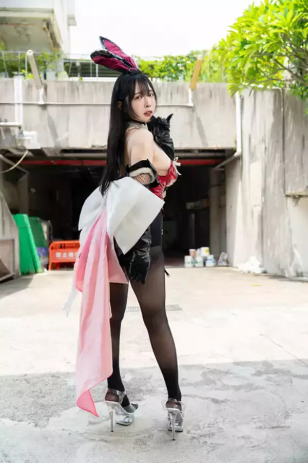 「【コスプレ】YouTubeチャンネル登録者数約74万人！韓国美女が蠱惑的なバニーガール姿を披露【写真9枚】」の画像