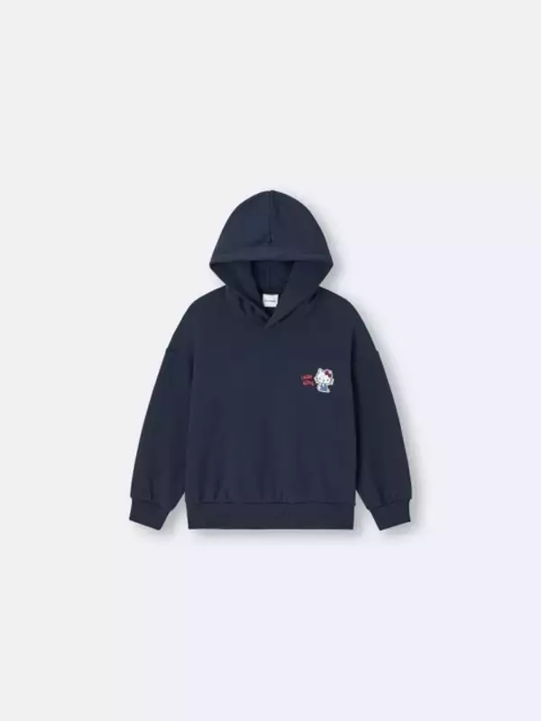 「GUから「ハローキティ＆ポムポムプリン」のコラボコレクション登場！スウェットやふわふわな“なりきり”ルームウェアが可愛い」の画像