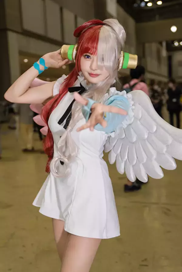 「【コスプレ】「ONE PIECE FILM RED」ウタの手作り衣装クオリティが圧巻！「コミケ100」人気レイヤー・kipi」の画像