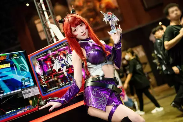 「【コスプレ】冒険者にサキュバス、女子高生まで新作ゲームのヒロインが目白押し！「TGS2025」美女レイヤーまとめ【写真37枚】」の画像