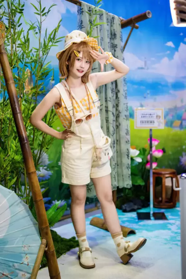 「【コスプレ】冒険者にサキュバス、女子高生まで新作ゲームのヒロインが目白押し！「TGS2025」美女レイヤーまとめ【写真37枚】」の画像