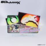 「可愛いデフォルメキャラが走る…！「ガンダム ジークアクス」より新グッズ発売―エンディングを切り取ったマチュとニャアンのアクリルスタンドも」の画像2