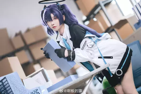 「【コスプレ】“ムッチリな太もも”が代名詞 『ブルアカ』ユウカ生誕記念！様々な角度から魅了に迫る美女レイヤーまとめ【写真35枚】」の画像