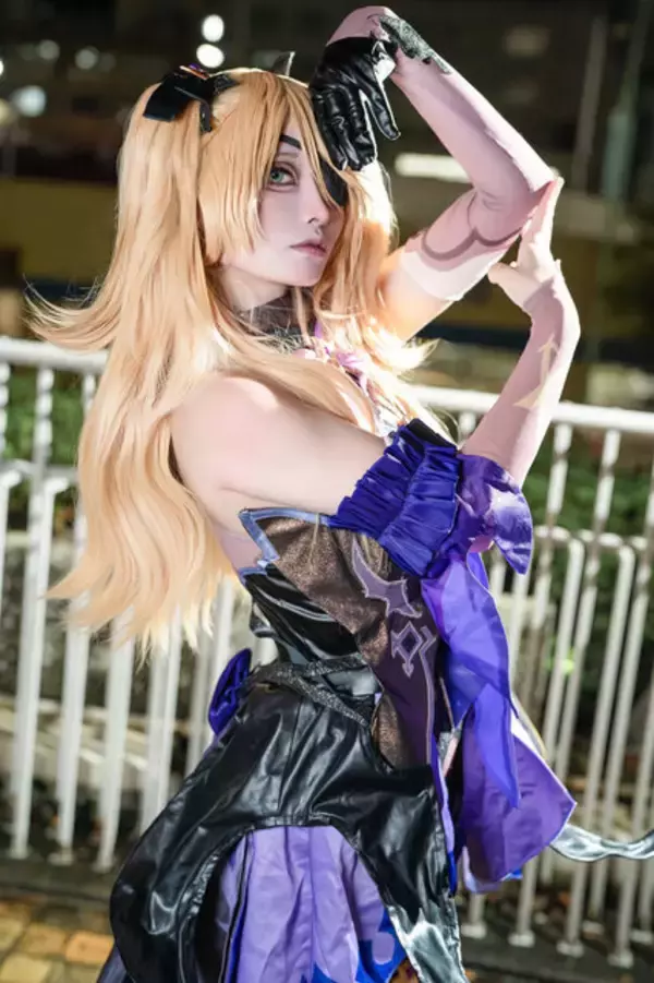「【コスプレ】人気レイヤーの「薫花」併せが麗しい！星街すいせいや『原神』も集結した「acosta!AGF」美麗コスプレ6選【写真29枚】」の画像