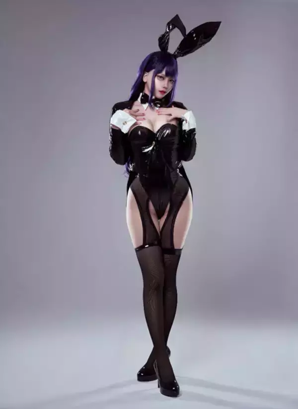 「【コスプレ】極上の太ももをタイツやニーハイ、時には素足で惜しみなく魅せていく！「いい太ももの日」記念美女レイヤーまとめ【写真29枚】」の画像