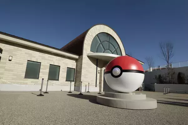 「ここはポケモンたちの鳴き声が聞こえる町。『ポケパーク カントー』のカヤツリタウンへ行こうよ【内覧会レポート】」の画像