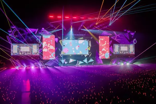 「ぶいすぽっ！フェス 2025で「夜乃くろむ」に衝撃を受けたので語りたい―ライブで化ける底知れぬポテンシャル…「ピギャー」と「OTONA」のギャップ」の画像