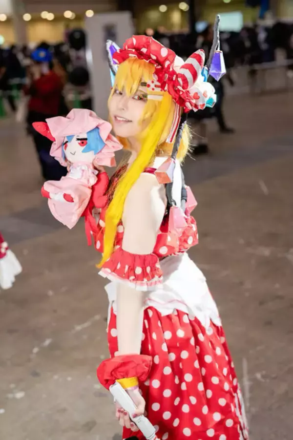 「【コスプレ】霊夢＆魔理沙、フラン＆咲夜など人気キャラ勢揃い！第二十二回博麗神社例大祭で見つけた美女レイヤー8選【写真38枚】」の画像