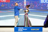 「【コスプレ】『スト６』ジュリとの対戦希望者が押しかける！TGS2025で百人組手になっても涼しい顔をする美女レイヤー【写真16枚】」の画像6