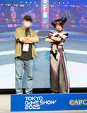 「【コスプレ】『スト６』ジュリとの対戦希望者が押しかける！TGS2025で百人組手になっても涼しい顔をする美女レイヤー【写真16枚】」の画像7