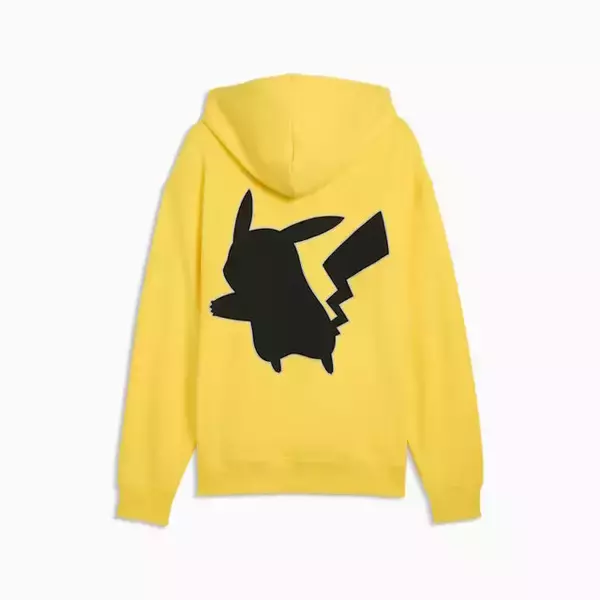 「PUMAから『ポケモン』コラボコレクションが発売！ピカチュウのバッシュ、ブラッキーとエーフィが可愛いフーディなど豊富なデザイン」の画像