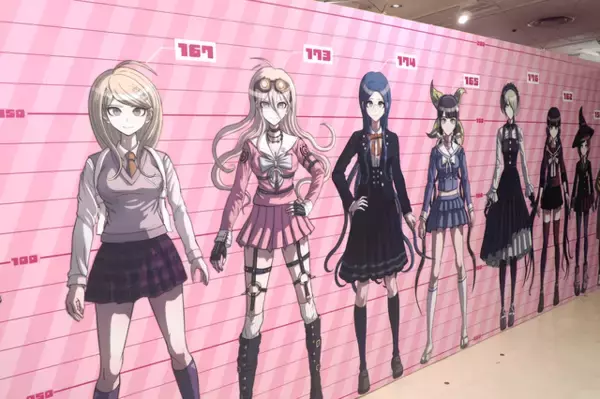 「『ダンガンロンパ』15年の歩みをイラストやおしおき、謎解きと共に！「ダンガンロンパ15周年記念展」レポート」の画像