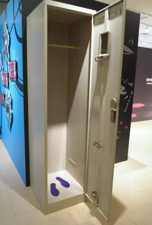 「『ダンガンロンパ』15年の歩みをイラストやおしおき、謎解きと共に！「ダンガンロンパ15周年記念展」レポート」の画像