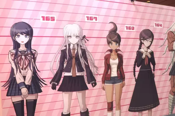 「『ダンガンロンパ』15年の歩みをイラストやおしおき、謎解きと共に！「ダンガンロンパ15周年記念展」レポート」の画像