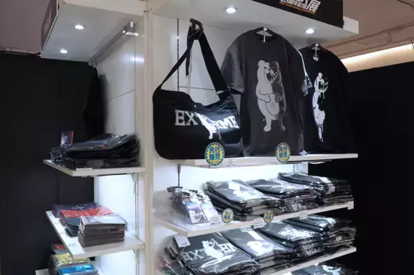 「『ダンガンロンパ』15年の歩みをイラストやおしおき、謎解きと共に！「ダンガンロンパ15周年記念展」レポート」の画像