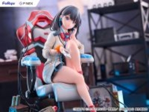 「グリッドマン」より「宝多六花」新作フィギュアが予約開始！ゲーミングチェアに座ってリラックスした様子が可愛い