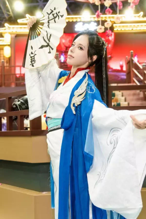 「【コスプレ】中国ドラマのような美男美女が大集結！『逆水寒』ブースが豪華絢爛すぎて別世界だった【写真36枚】」の画像
