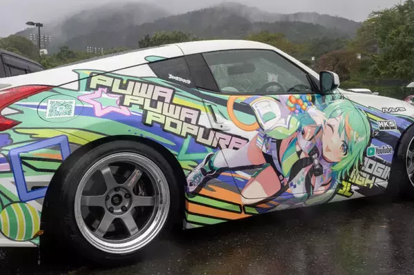 「「あおぎり高校」に、Crazy Raccoon所属の人気VTuberまで！水もしたたる痛車まとめ【第九回 天下無双 東西最強痛車決戦 フォトレポ】」の画像