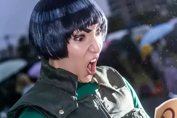 「【コスプレ】どこまで飛んでいっちゃうの！？「NARUTO」マイト・ガイの迫力ある表情＆驚異的な身体能力に目を見張る【写真11枚】」の画像