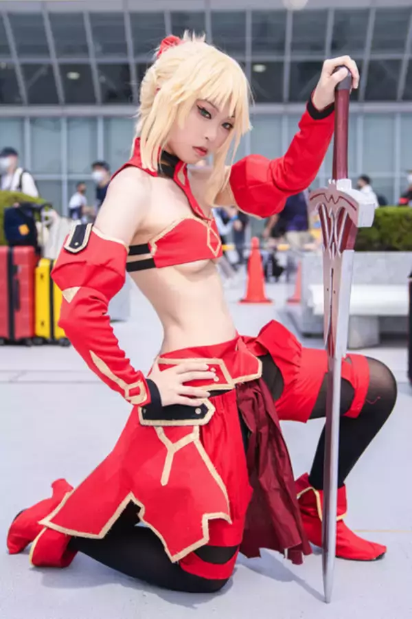 「【コスプレ】「コミケ100」宮本武蔵やスカディ、ジャンヌら夏衣装が眩しい！『FGO』美女レイヤーまとめ」の画像