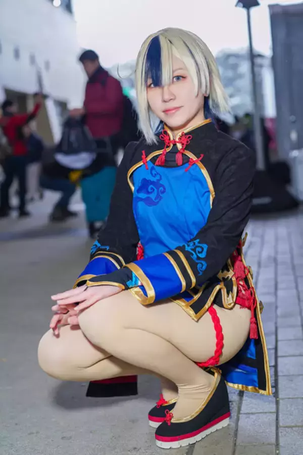 「【コスプレ】褐色肌が雪化粧に際立つ『NIKKE』ノワール、『ドルフロ2』に雪中行軍のターニャまで「ワンフェス」美女レイヤー7選【写真31枚】」の画像