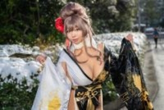 【コスプレ】褐色肌が雪化粧に際立つ『NIKKE』ノワール、『ドルフロ2』に雪中行軍のターニャまで「ワンフェス」美女レイヤー7選【写真31枚】