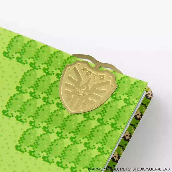 「ロトの剣がクリップに！「ドラゴンクエスト文具屋」新グッズ、「冒険の書」デザインのパッケージでお届け」の画像