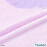 「嬉しそうなハチワレに癒される！「ちいかわ」ふわふわ生地の超BIGマイヤーブランケットがムチャカワ」の画像4