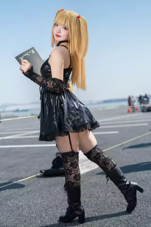 「【コスプレ】ニーハイ＆ガーターベルトの絶対領域！「ミサミサ」のコケティッシュな魅力を炸裂させる美女レイヤー【写真9枚】」の画像