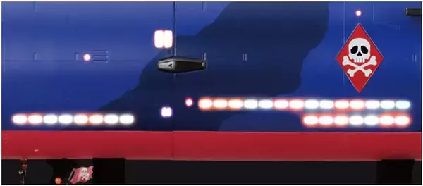 「女海賊エメラルダスの宇宙海賊船「クイーン・エメラルダス号」が立体化！発光・音声ギミック盛りだくさん、全長約84.5cmの大迫力モデル」の画像