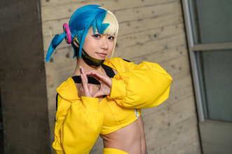 【コスプレ】褐色の美ボディな『ポケモン』カナリィ、寒さに負けないバニーガールや雪化粧を纏うミクなど「ワンフェス」美女レイヤー6選【写真27枚】