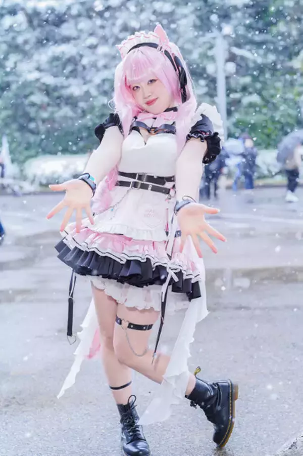 「【コスプレ】褐色の美ボディな『ポケモン』カナリィ、寒さに負けないバニーガールや雪化粧を纏うミクなど「ワンフェス」美女レイヤー6選【写真27枚】」の画像