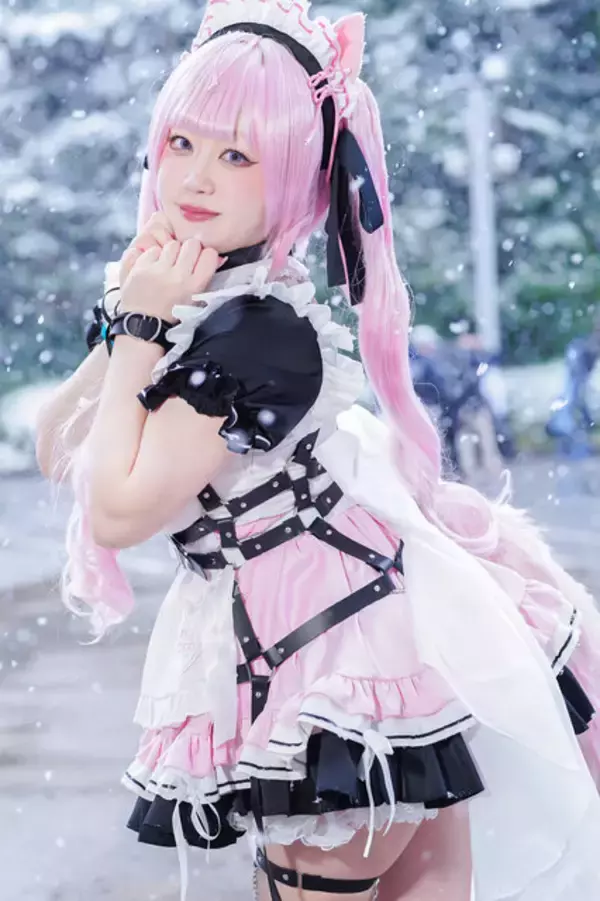 「【コスプレ】褐色の美ボディな『ポケモン』カナリィ、寒さに負けないバニーガールや雪化粧を纏うミクなど「ワンフェス」美女レイヤー6選【写真27枚】」の画像