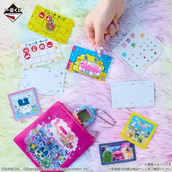 「「たまごっち」新作一番くじは『プチプチおみせっち』シリーズに注目！歴代作品大集合のTシャツなど全ラインナップ公開」の画像