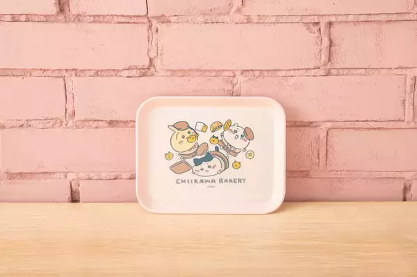 「「ちいかわベーカリー ポップアップショップ」が3月14日オープン！パン屋さん衣装のキャラグッズなどを展開」の画像