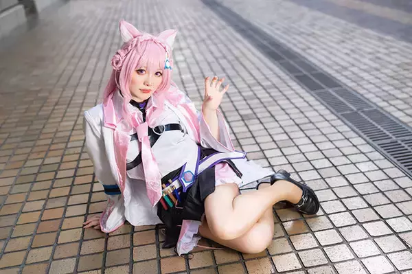 コスプレ】「holoXの～頭脳！博衣こよりだよ～！」人気レイヤー 
