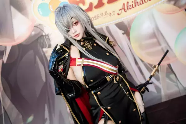 【コスプレ】カッコ良すぎる立ち姿と妖艶な横アングルを見よ！『アズレン』フリッツ・ルメイの美ボディが破壊力抜群【写真8枚】